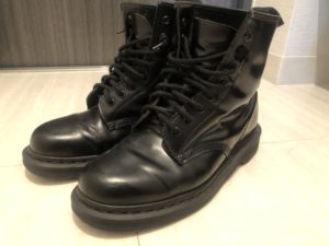 【経年変化レビュー】ドクターマーチン 8ホールを約1年間鬼履きしてみた【Dr.Martens】
