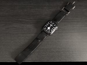 【経年変化】AppleWatchのGUIDIバンドを本日から復活させます