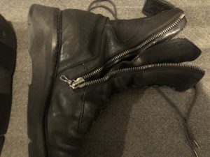 【悲報】2カ月半毎日同じ靴を履くと限界がきた件【ミニマリスト】