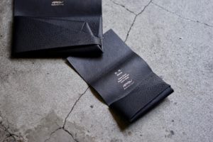 【ミニマリスト】男たるもの名刺入れに拘ろう【所作】