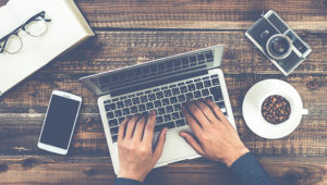 【丸1年】ブログ運営を1年続けてみて感じたこと【3万2000PV到達見込み】