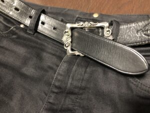 【経年変化】フットザコーチャーのレザーベルトを8年使い続けてみた