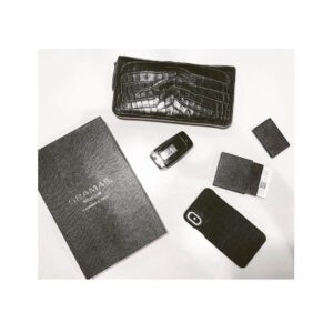 【ローランド愛用】iPhoneケース「GRAMAS」とは？