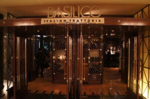 【ハイアット】人生で1番ハイグレードなレストランへ1人で行ってみた【学びになる】