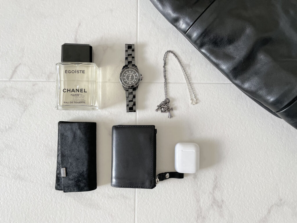 【2024年版】ラグジュアリー系ミニマリストのバッグの中身をご紹介