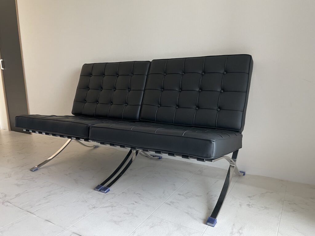 【経年変化】バルセロナチェアを約半年使い込んでみた