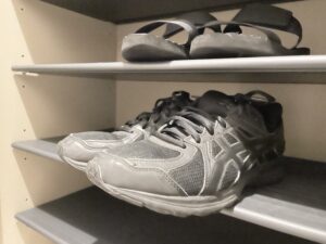 【まさに最終形態】ミニマリスト歴5年の私が語る靴の数とは？