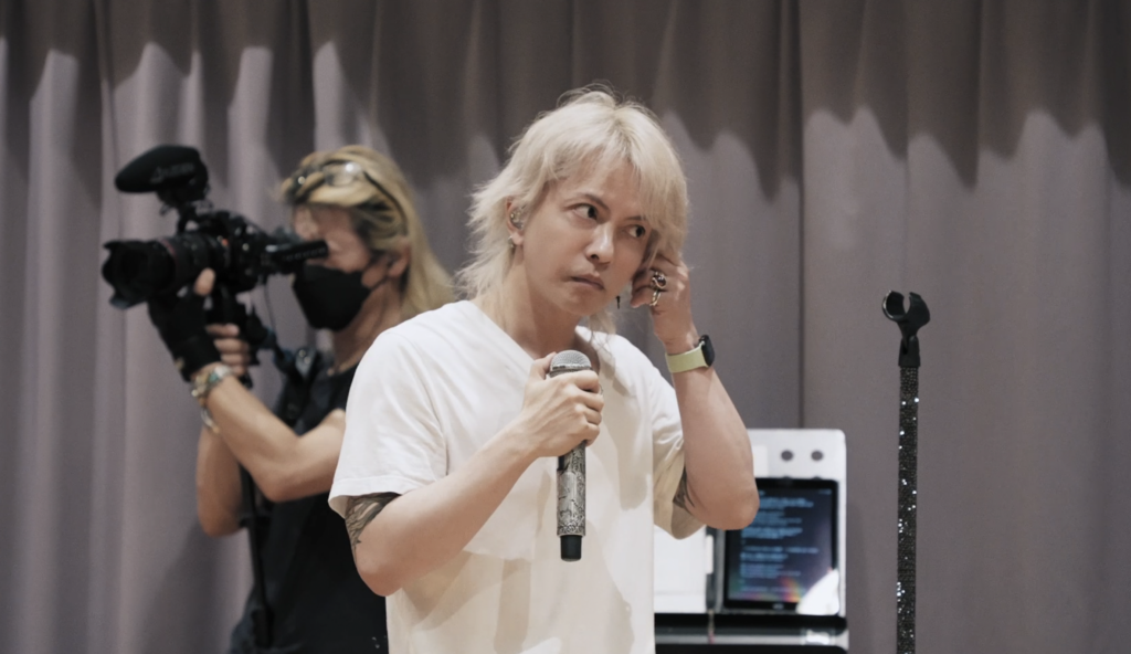 【検証】HYDEが愛用しているAppleWatchのバンドとは？