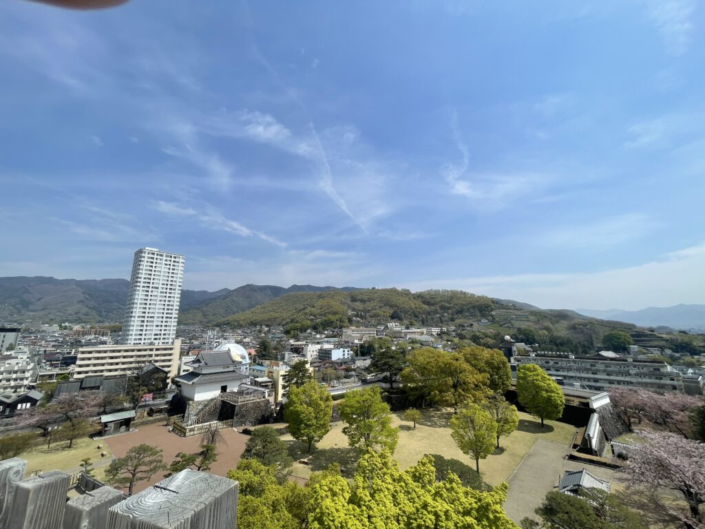 【車なし】30代独身男性が山梨県に1泊2日の一人旅に行ってみた