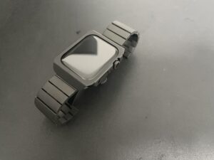 【レビュー】CLAUSTRUMのアップルウォッチケースを買ってみた【格好良すぎ】