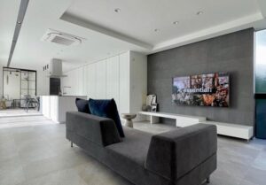 【今月手放したもの】ダンベルとシャンデリア【不要】