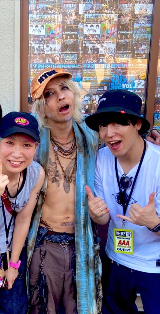 【コラム】10年以上続けた金髪をやめようと思う【ヘアケア】