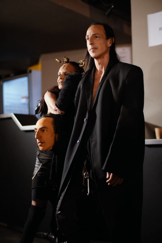 【読者からの質問回答シリーズvol13】ミニマリストのファッションについて