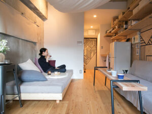 【ミニマリスト】狭い部屋でもホテルのような部屋に仕上げるためには？