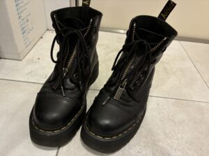 【経年変化】ドクターマーチンSinclairを2年履いた結果【中のかかとは破れた】