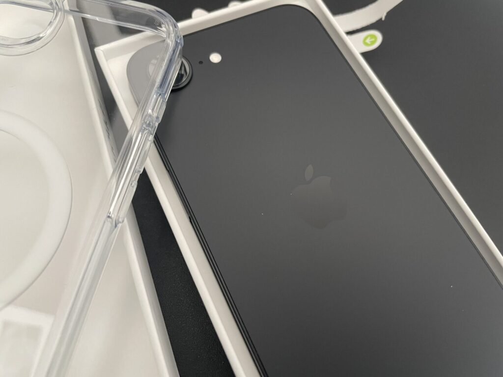【1年半使用】iPhone 16eのカメラはしょぼい？旅行で使った写真を全部見せてみる